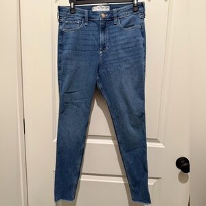 Hollister curvy high rise super skinny jeans size 8S